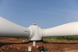 丘陵山區(qū)第六個(gè)風(fēng)電場建成發(fā)電