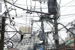 世界各國的電線桿長什么樣子？