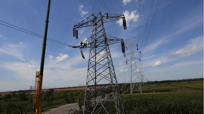 濱州供電公司：如期完成13條跨越濟濱高速輸電線路改造任務(wù)