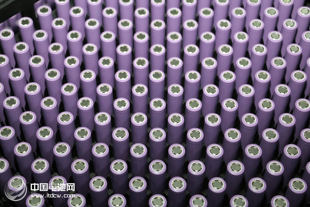 節(jié)前交易所發(fā)問詢函31封 緊盯鋰電池自動駕駛熱點(diǎn)