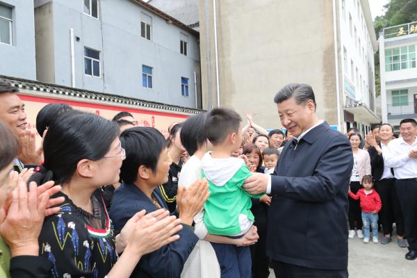 習(xí)近平總書記湖北之行第一天:首站宜昌