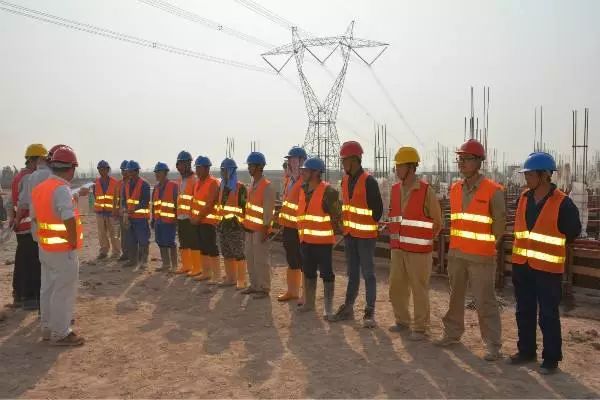 巴鐵缺電怎么辦？中國為它建造世界第二的線路！