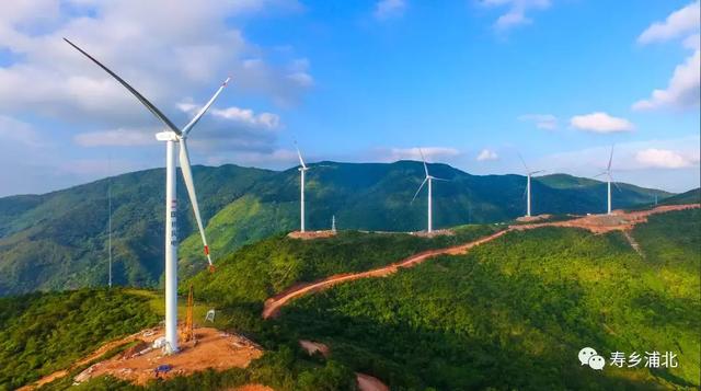 好一個(gè)龐然大物！欽州這個(gè)風(fēng)電站建成這樣啦！