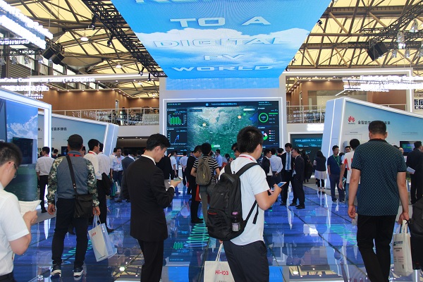 直擊SNEC2018：光伏新品哪家強(qiáng)？