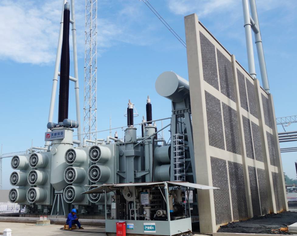 聚焦：特高壓變電站是怎樣建成的？