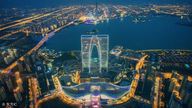 王堅(jiān):人工智能未來一定會(huì)對智慧城市做出重大貢獻(xiàn)