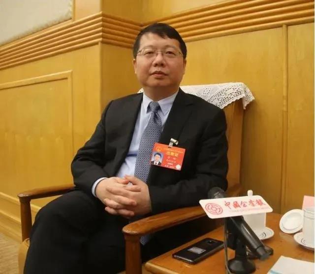 全國人大代表、貴州六盤水市市長李剛：借力大數(shù)據(jù)綜合試驗區(qū) 建設(shè)六盤水5G示范城